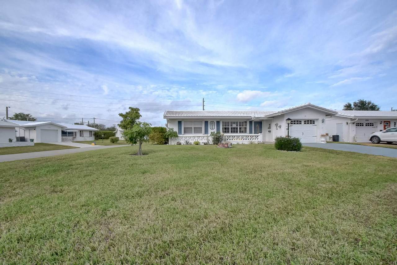 1507 17th Avenue - Photo 1