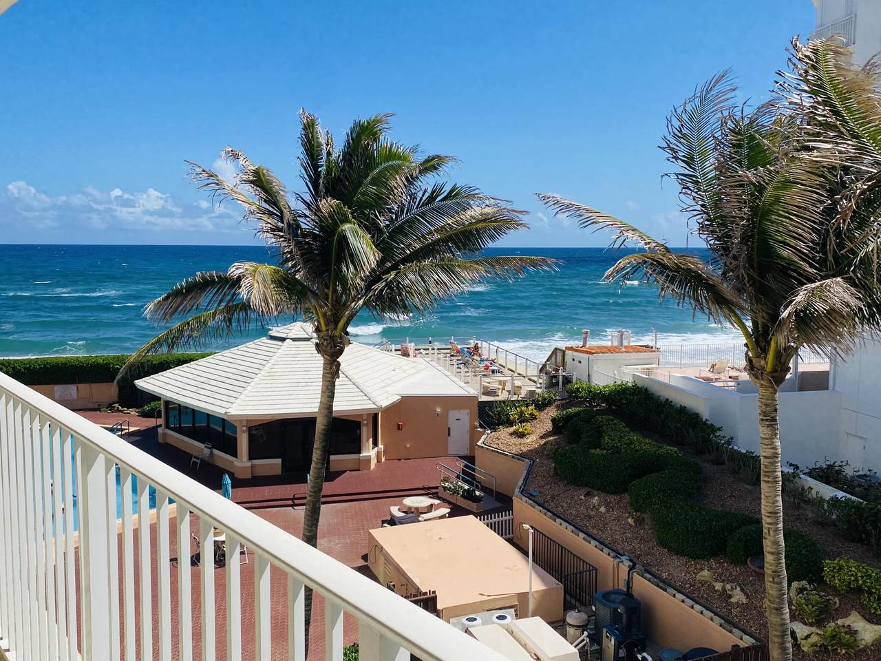 3590 Ocean Boulevard - Photo 1