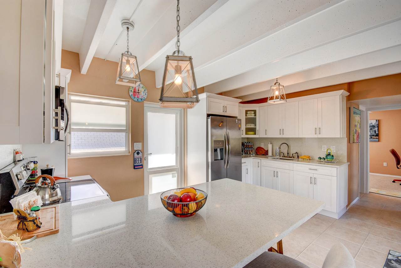 4001 Ocean Boulevard - Photo 1