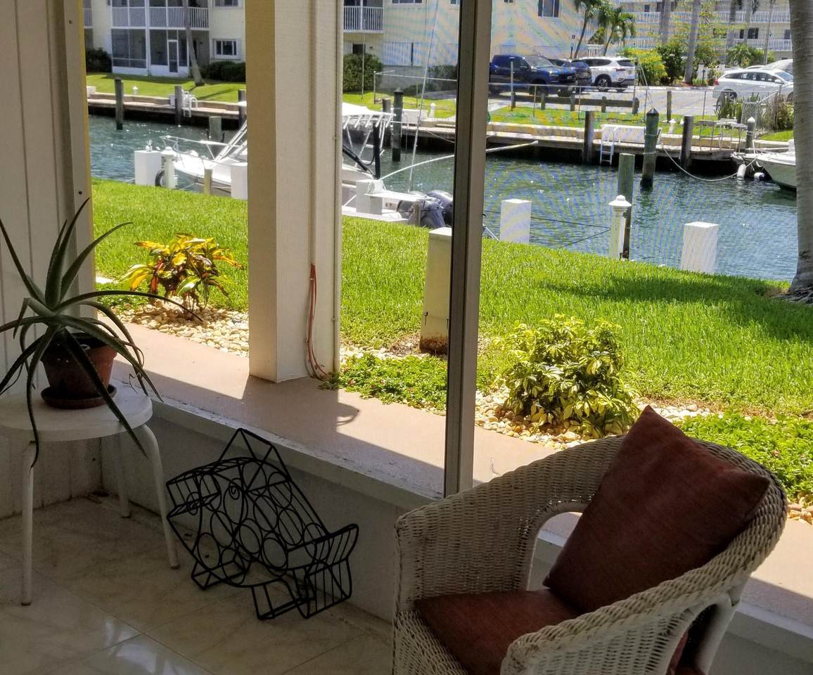 110 Shore Court - Photo 1