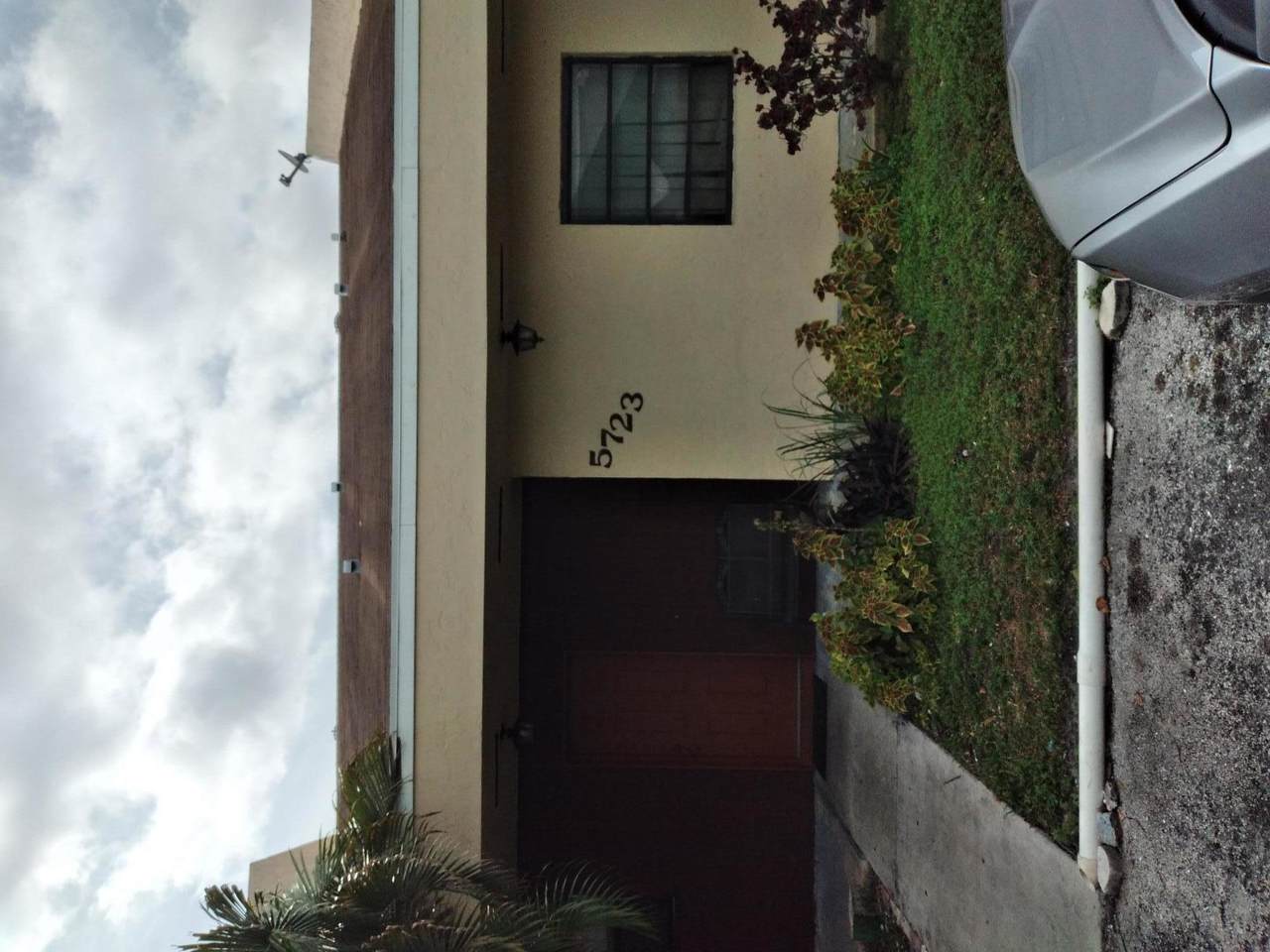 5723 Kimberton - Photo 1