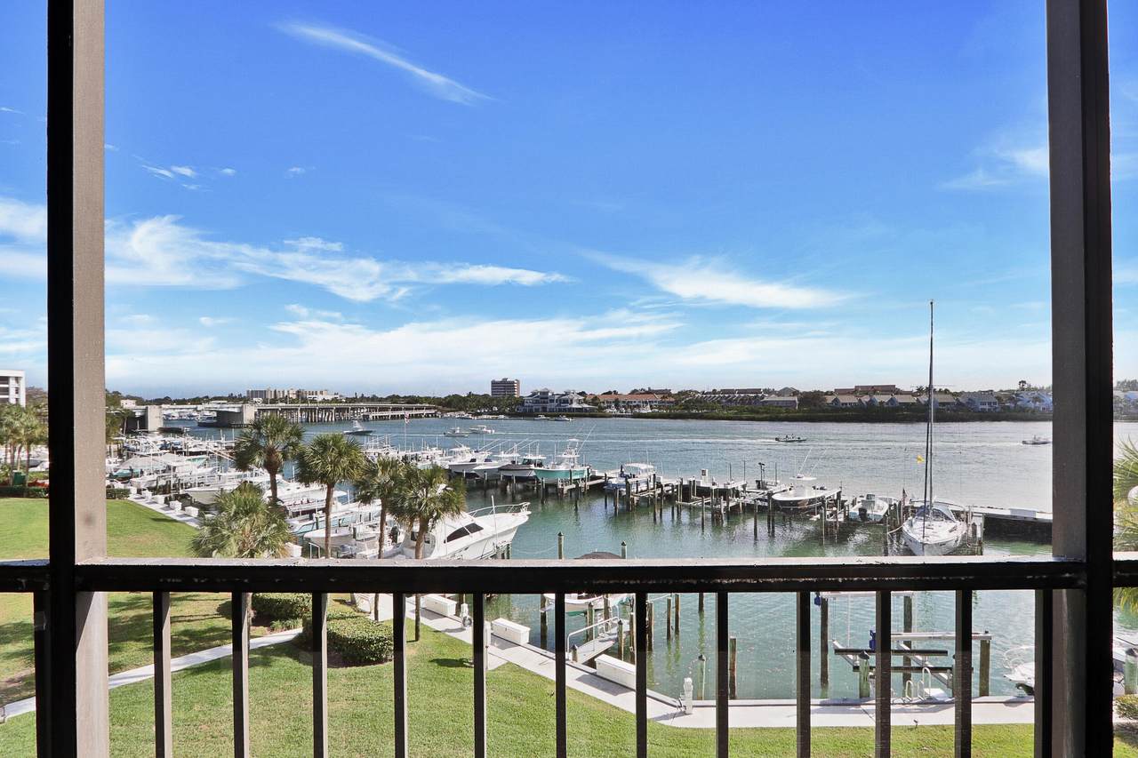 1648 Jupiter Cove Drive - Photo 1