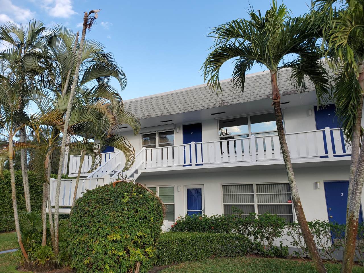 2929 Ocean Boulevard - Photo 1