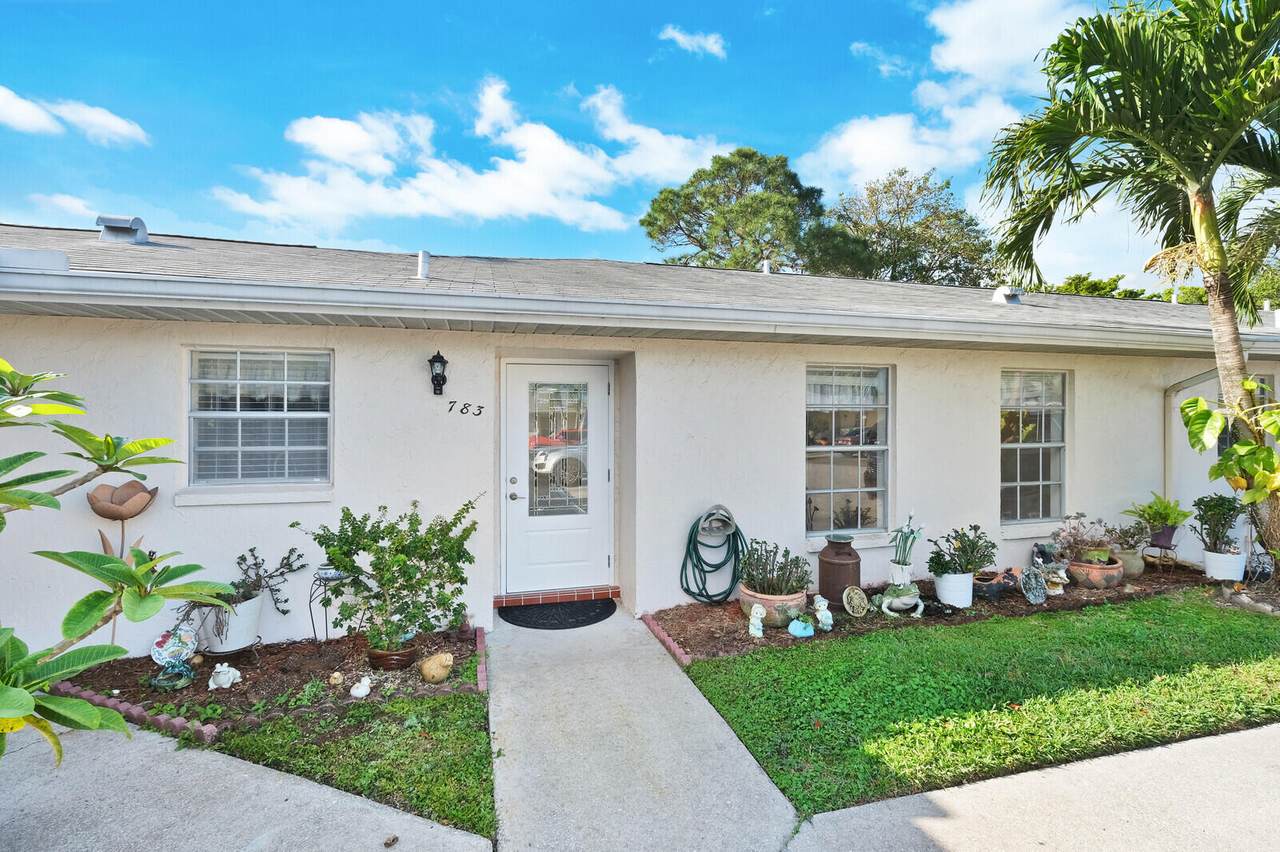 783 Nantucket Circle - Photo 1