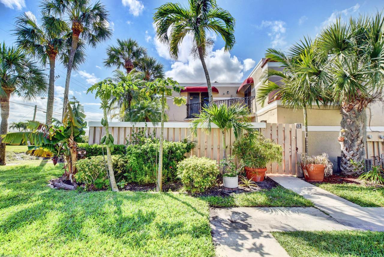 3770 Village Drive - Photo 1