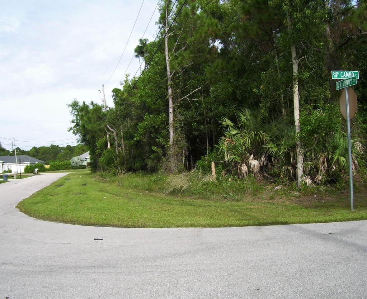 5526 North Lundy Circle - Photo 1