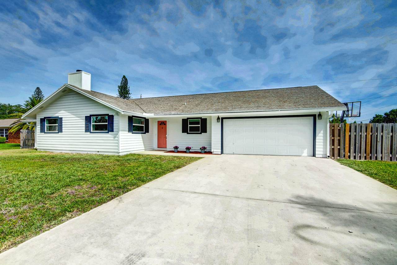 3151 Emerald Lane - Photo 1