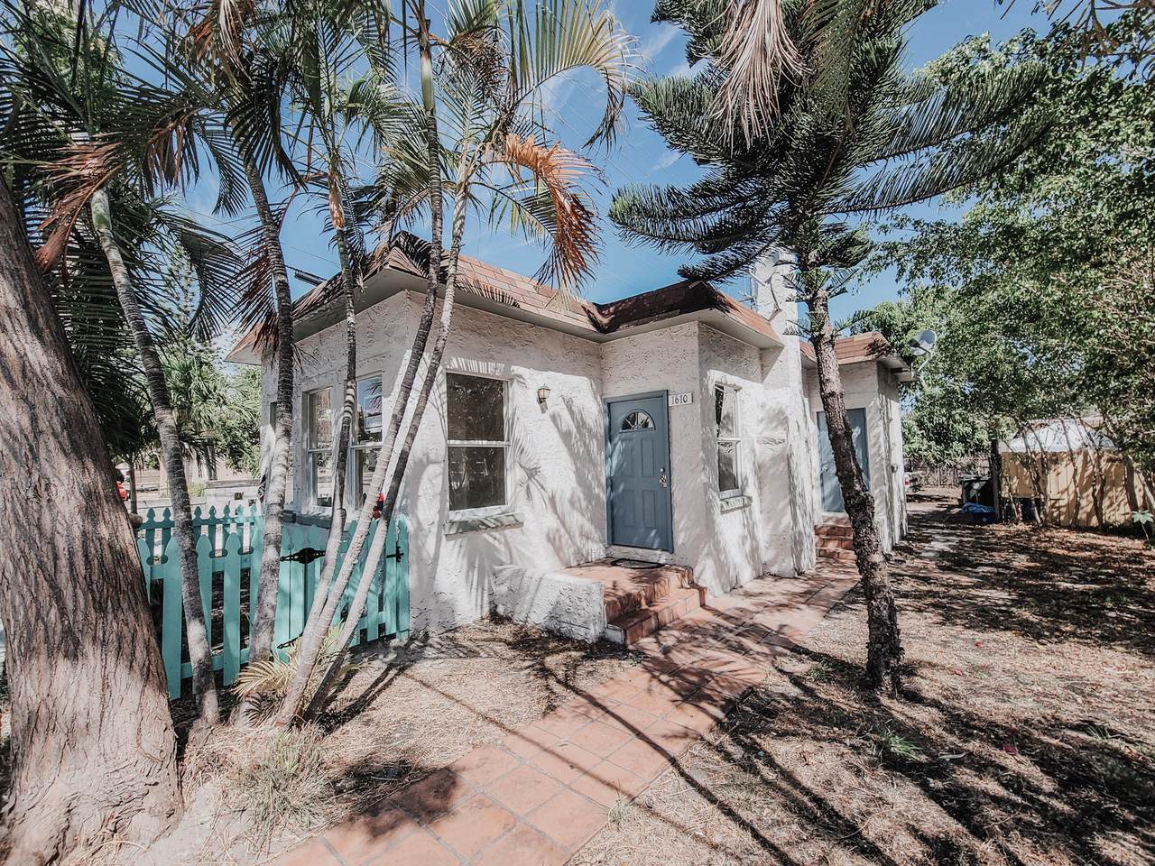1610 7th Avenue - Photo 1