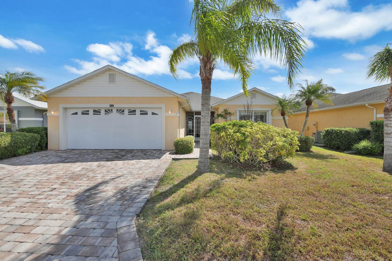 6560 Alheli - Photo 1