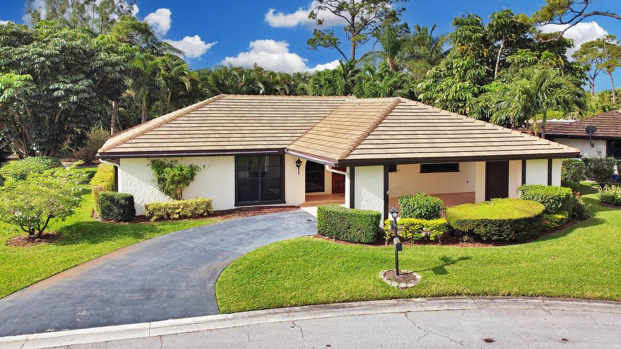 448 Pine Villa Drive - Photo 1