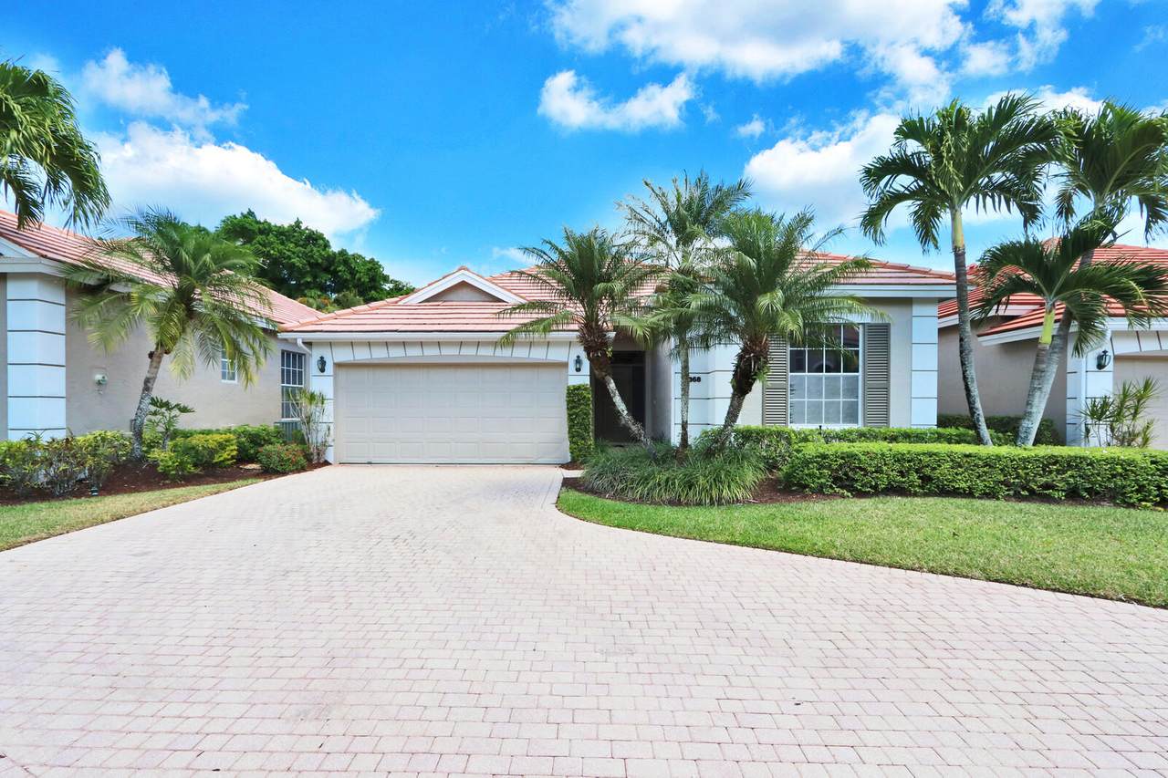 8368 Heritage Club Drive - Photo 1