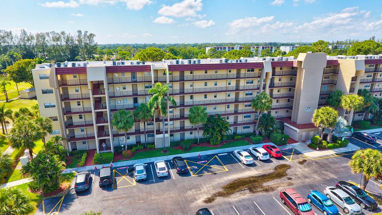 3755 Via Poinciana - Photo 1