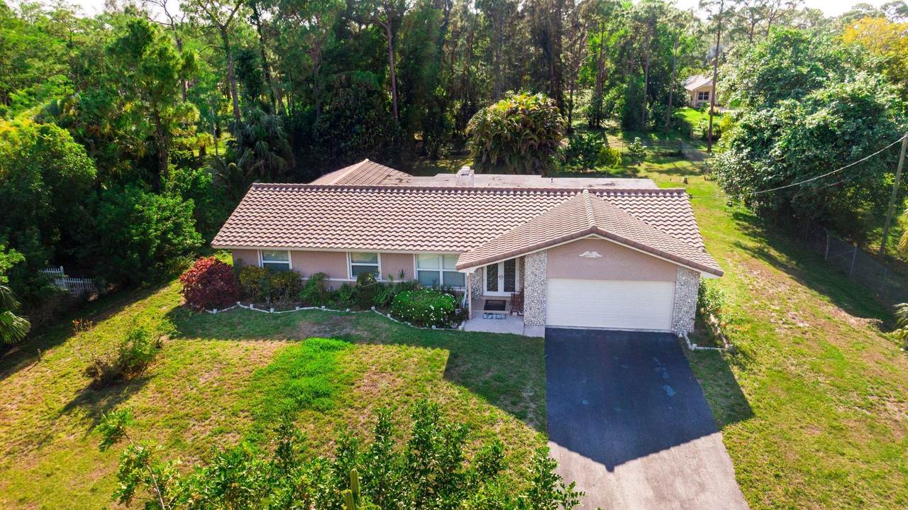 5909 71st Terrace - Photo 1