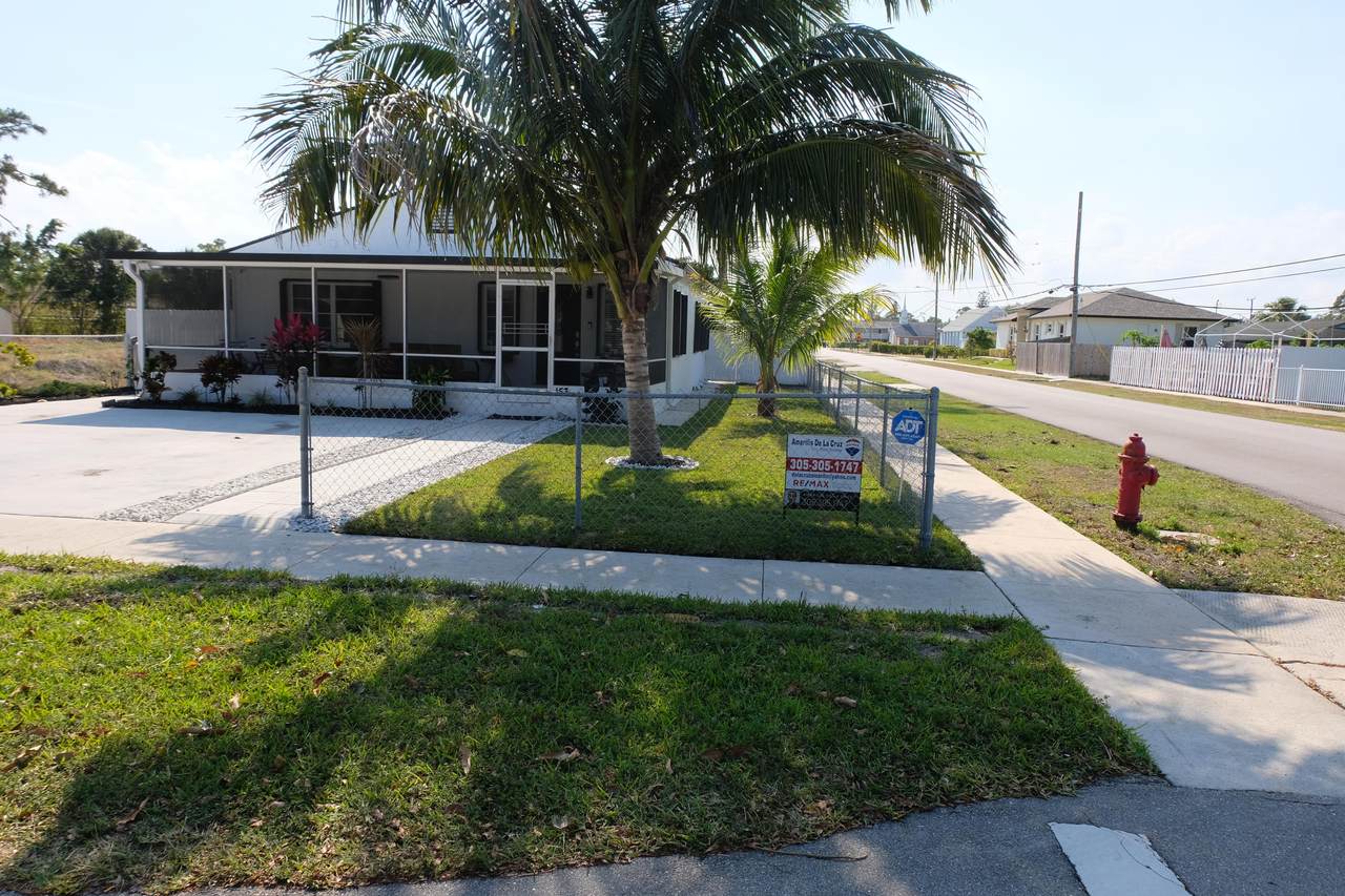 153 Walker Avenue - Photo 1