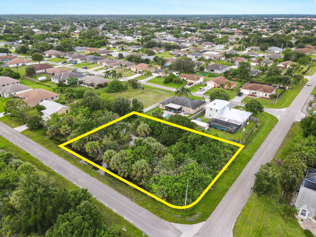 507 Kabot Avenue - Photo 1