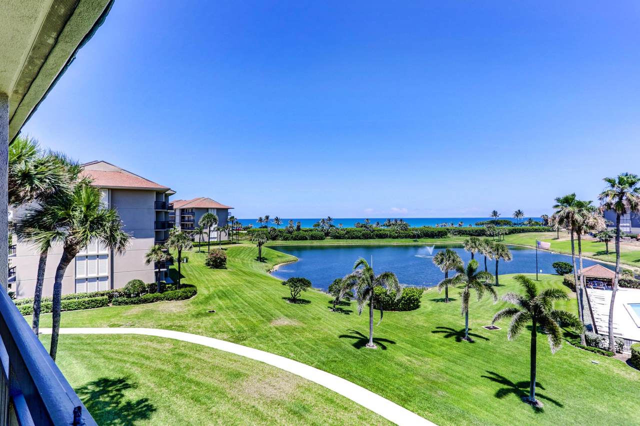 301 South Seas Drive - Photo 1