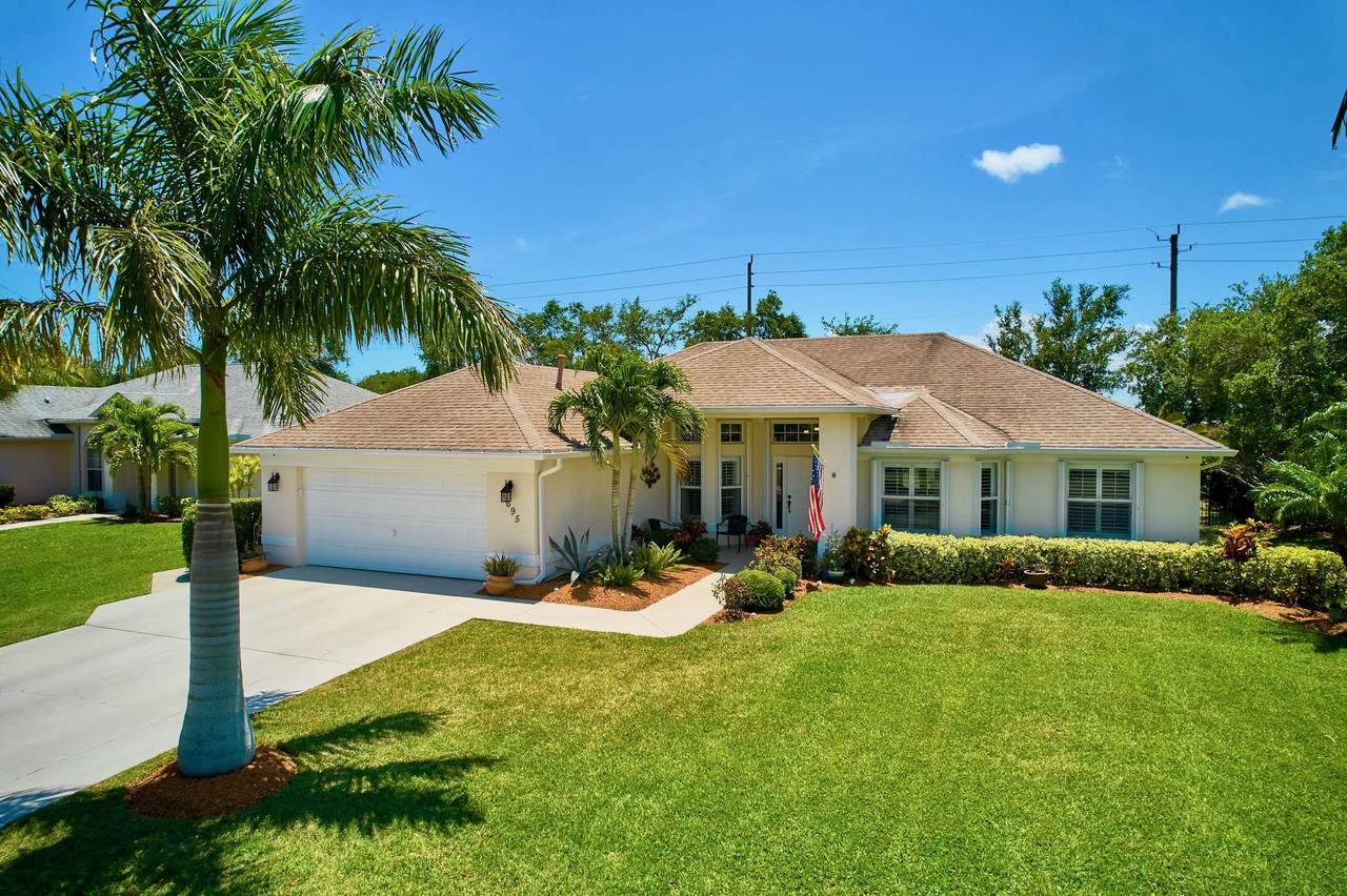4695 Stephanie Lane - Photo 1
