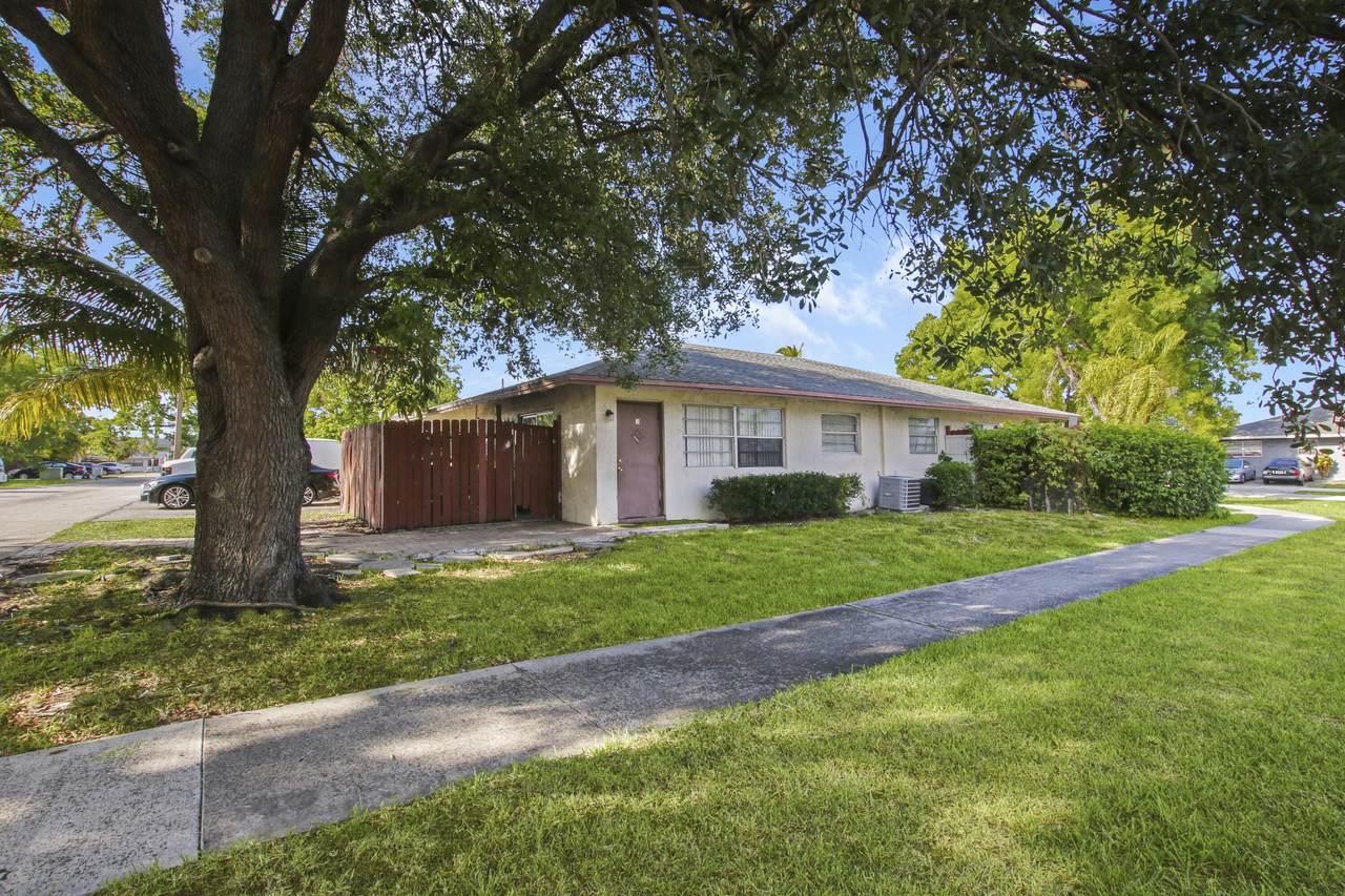 3105 3rd Avenue - Photo 1