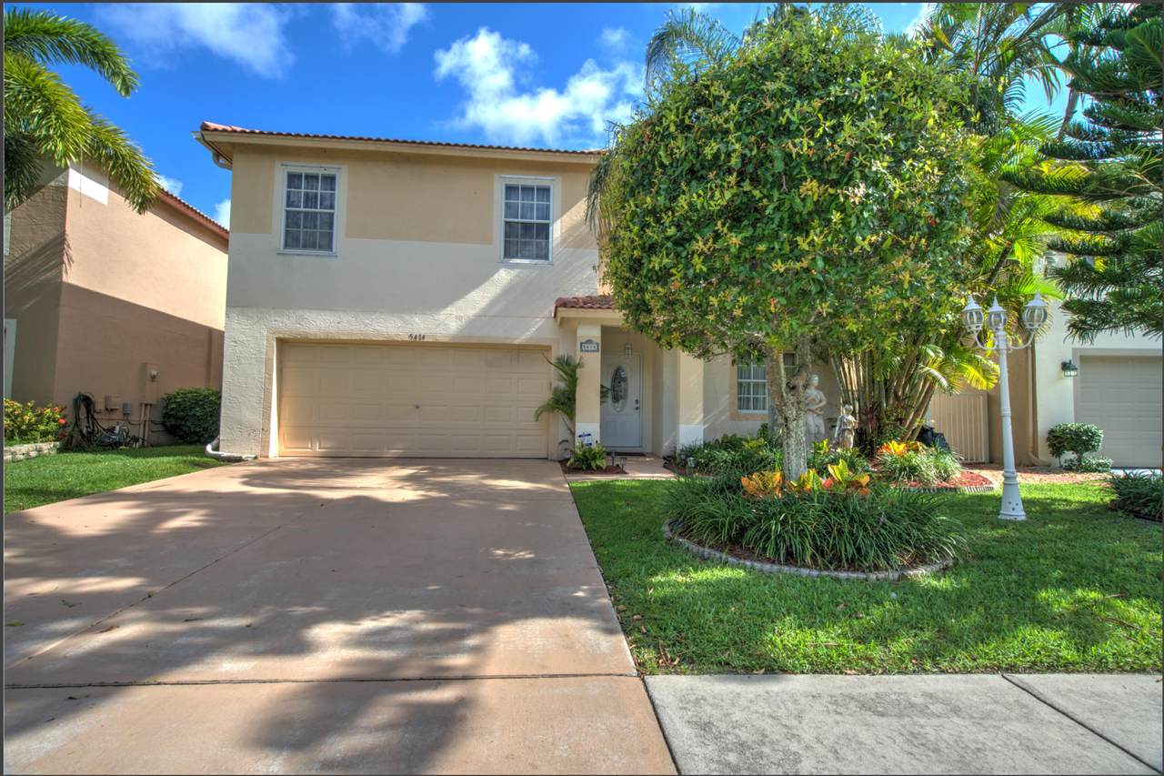 5414 Meadows Edge Drive - Photo 1