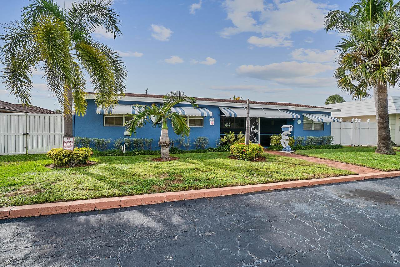 1926 7th Street - Photo 1