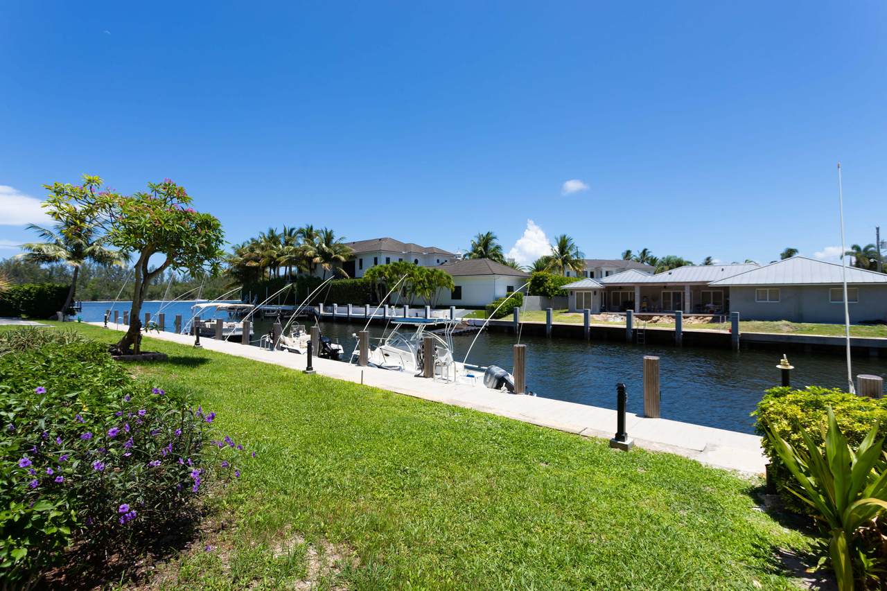750 Spanish River Boulevard - Photo 1