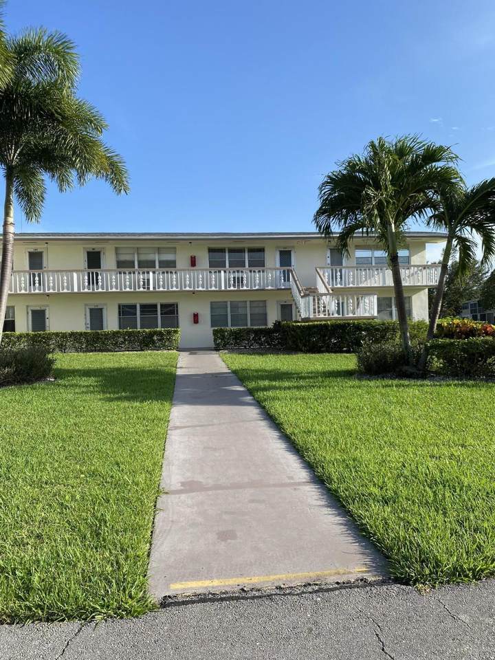 191 Camden H - Photo 1