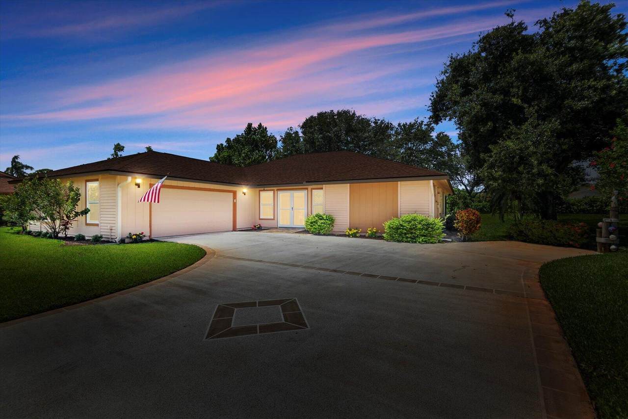 6581 Nantucket Court - Photo 1