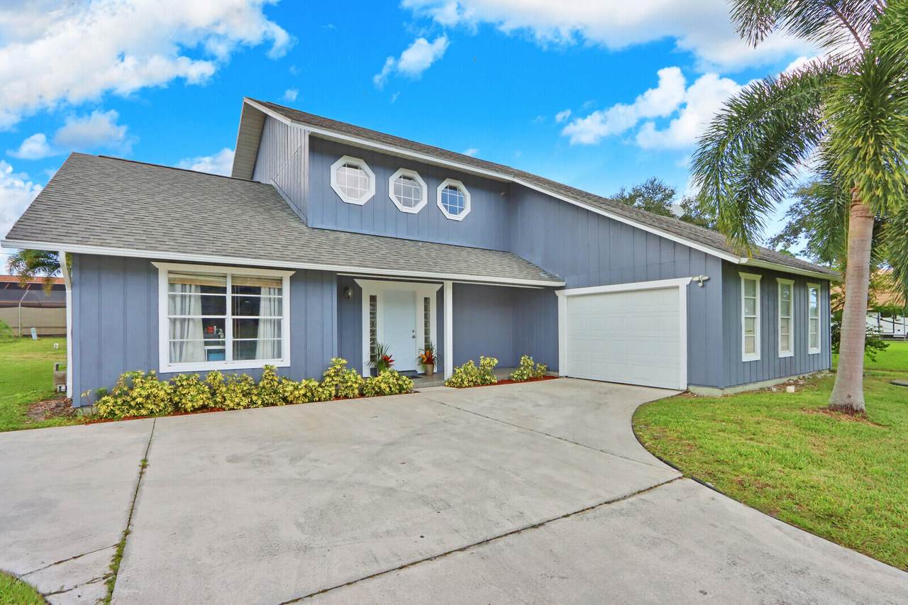 887 Sweetbay Avenue - Photo 1