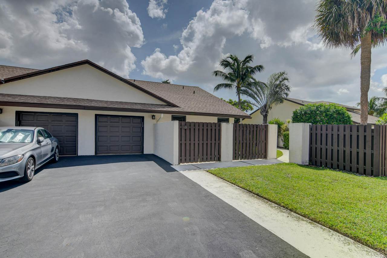 535 28th Avenue - Photo 1