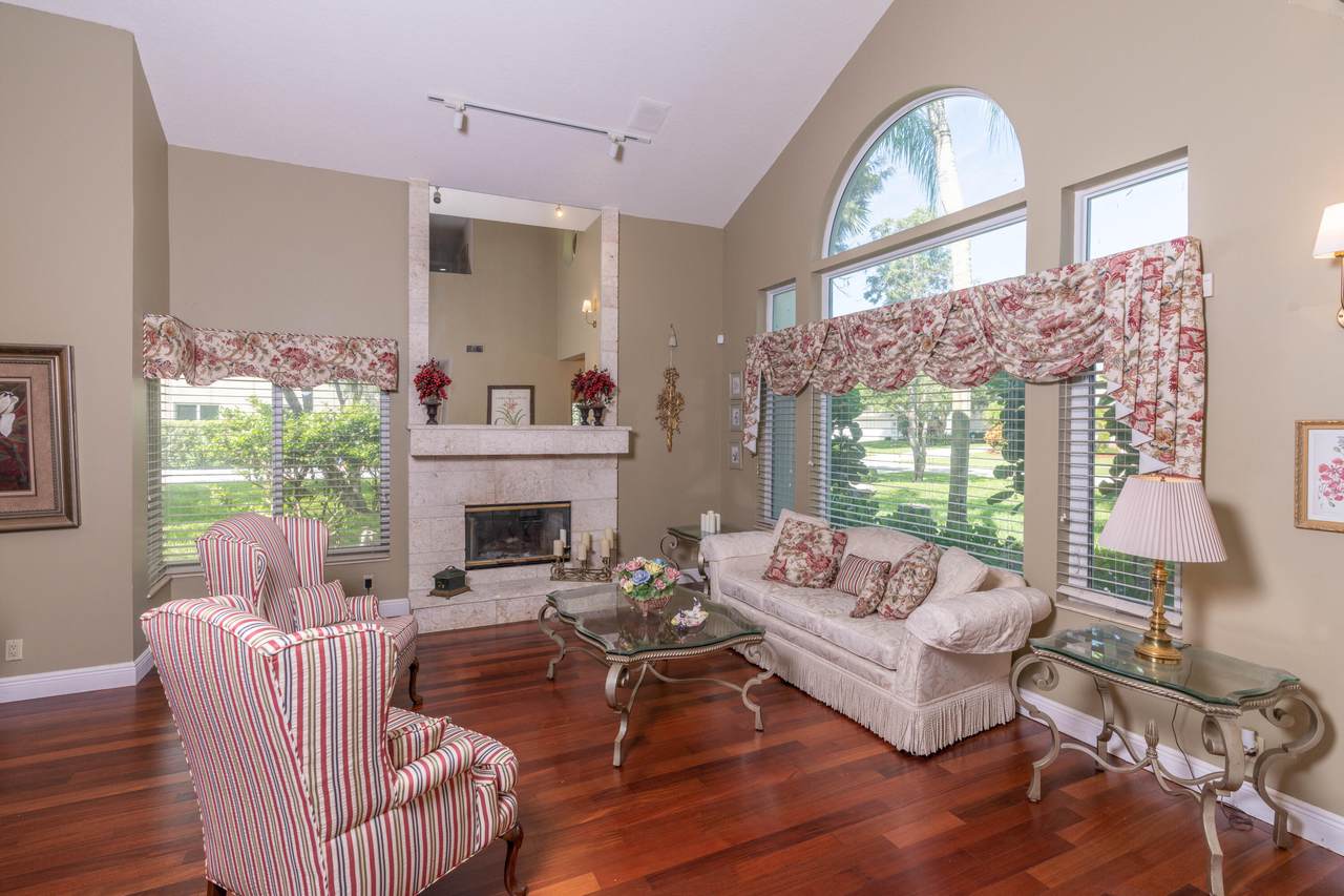 21335 Sweetwater Lane - Photo 1
