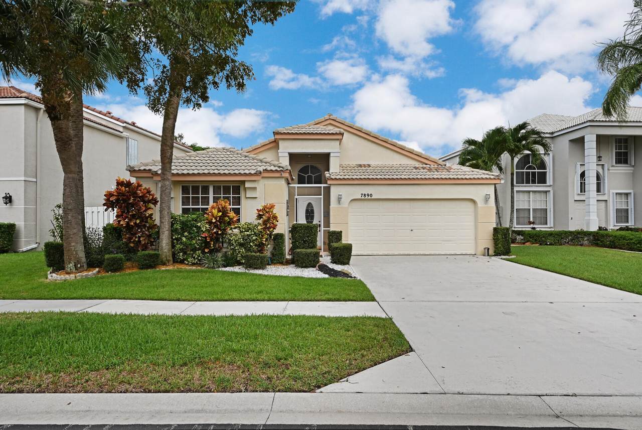7890 Springvale Drive - Photo 1