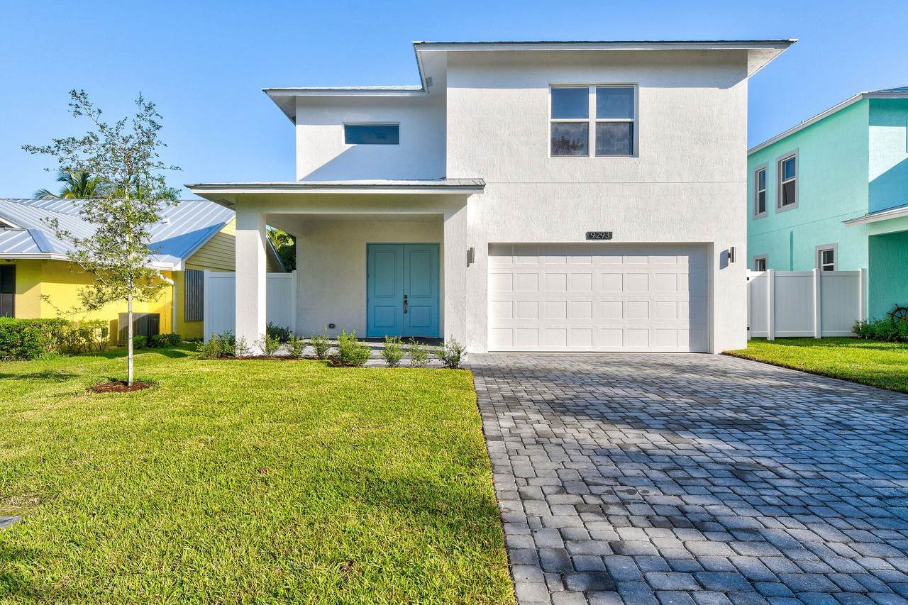9293 Saturn Street - Photo 1