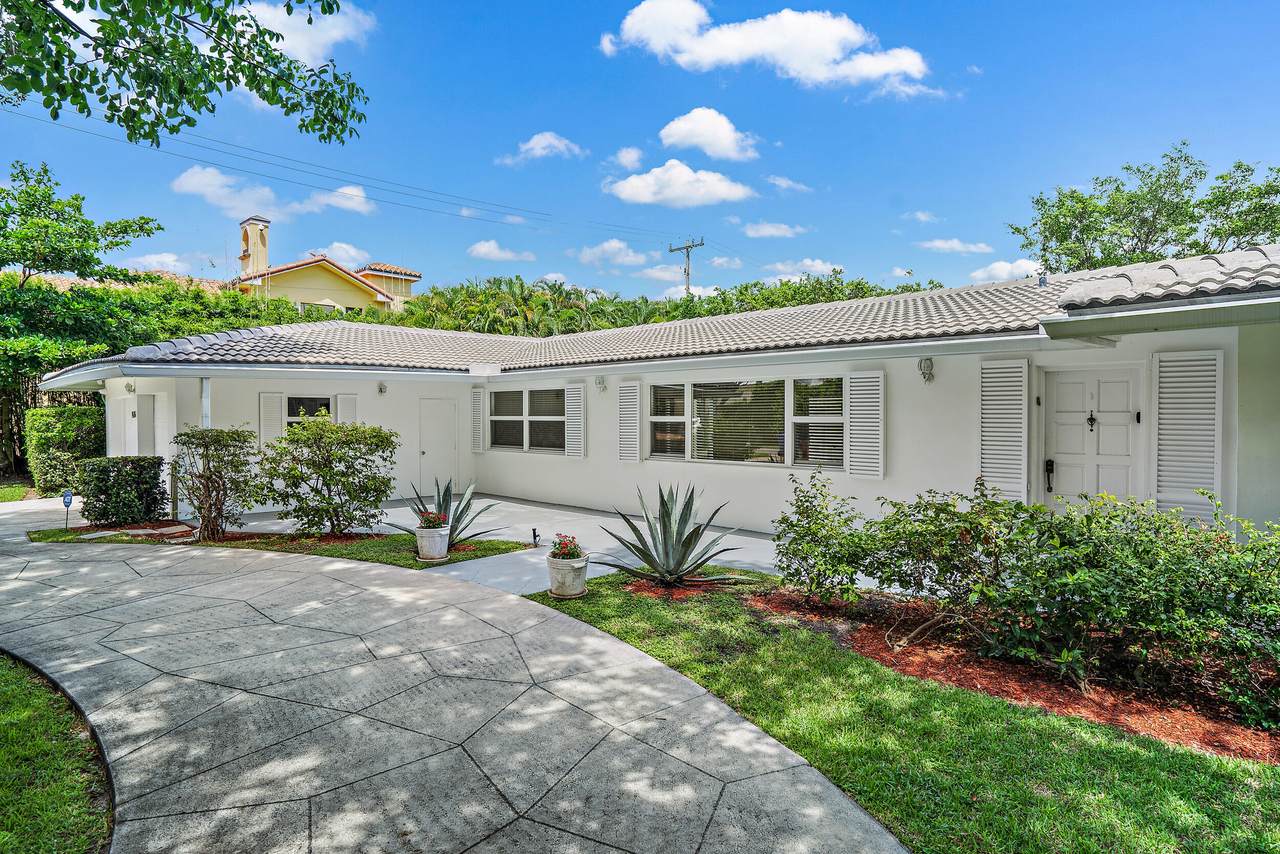 1416 Lands End Road - Photo 1