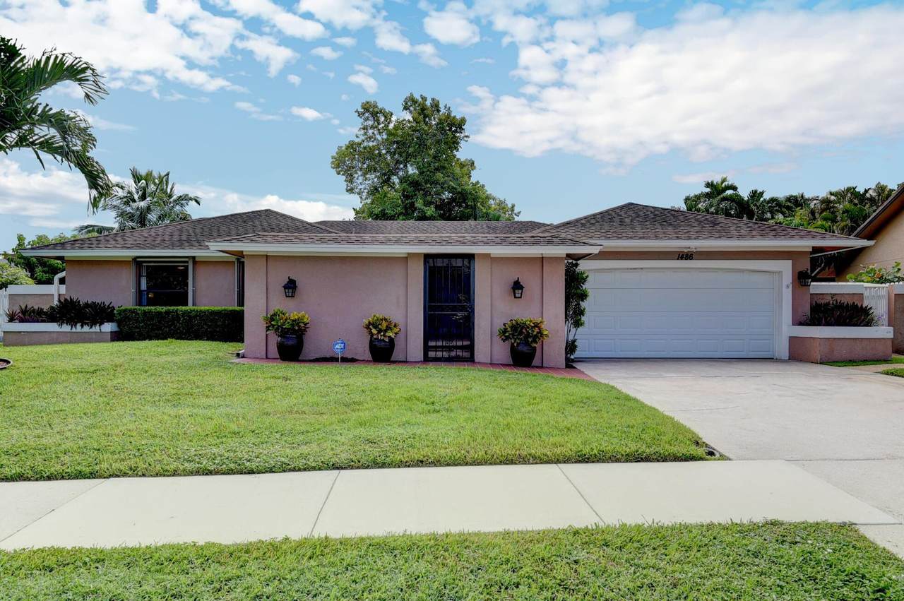1486 Sailboat Circle - Photo 1