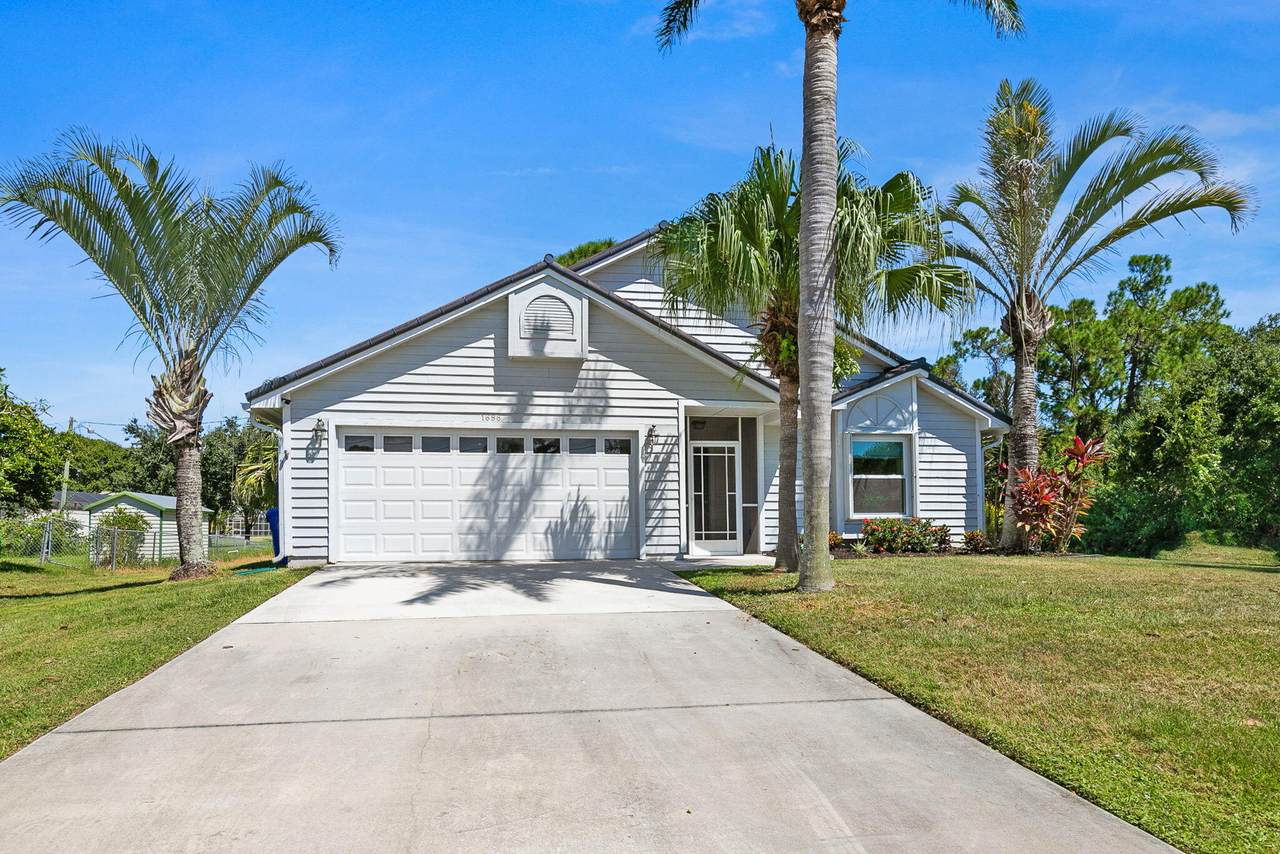1686 Barber Street - Photo 1