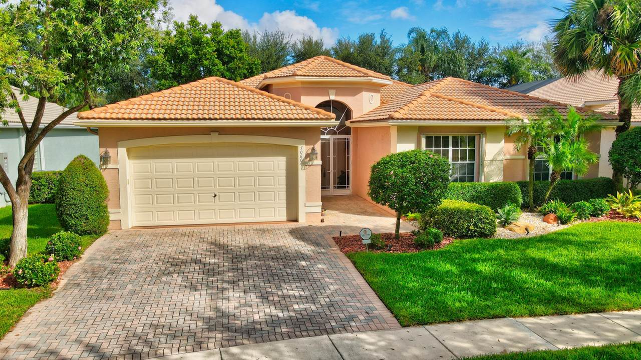 7060 Francisco Bend Drive - Photo 1