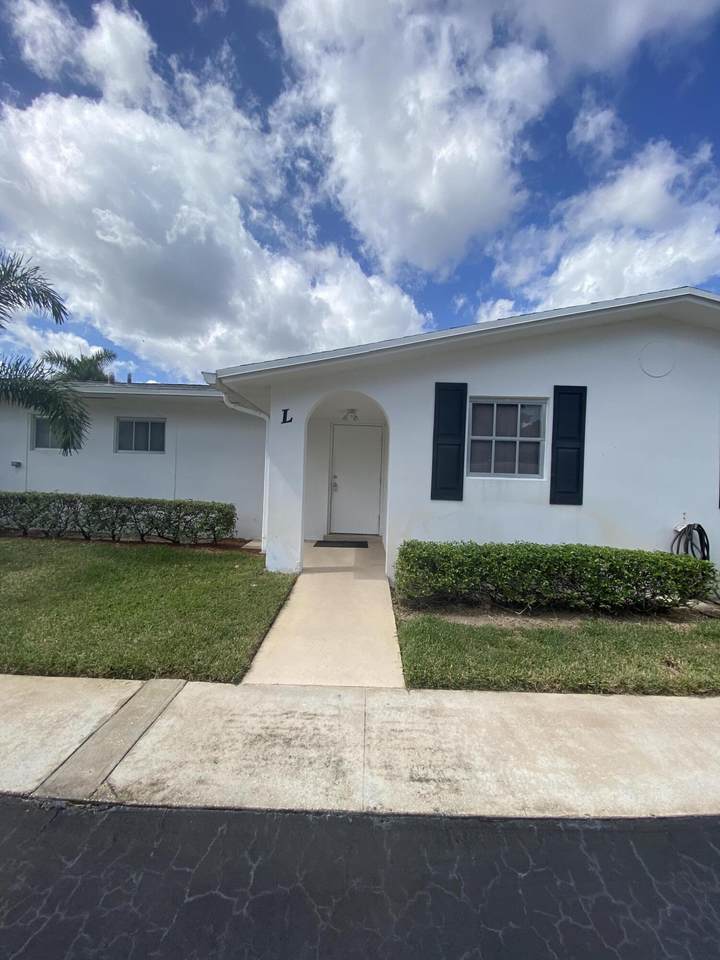 2920 Crosley Drive - Photo 1