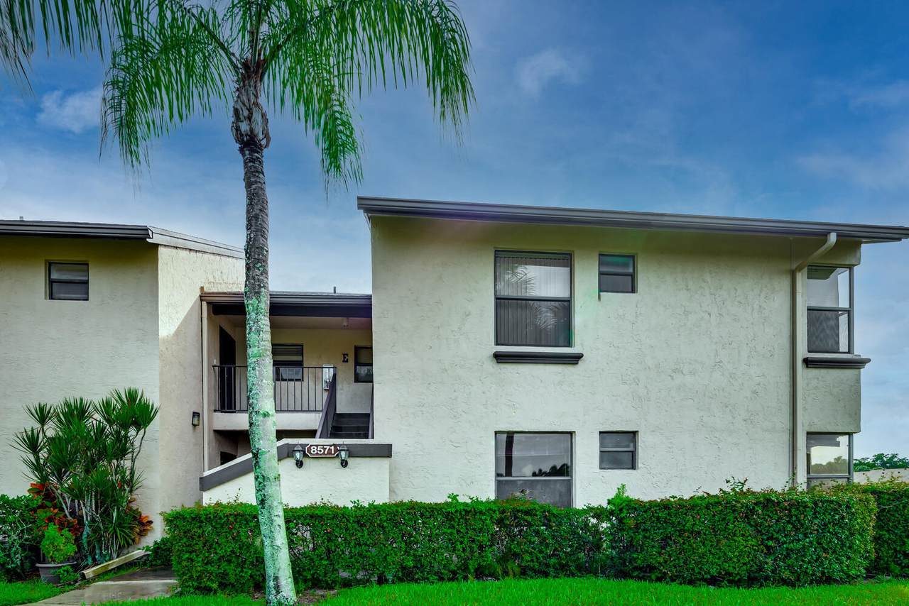 8571 Boca Glades Boulevard - Photo 1
