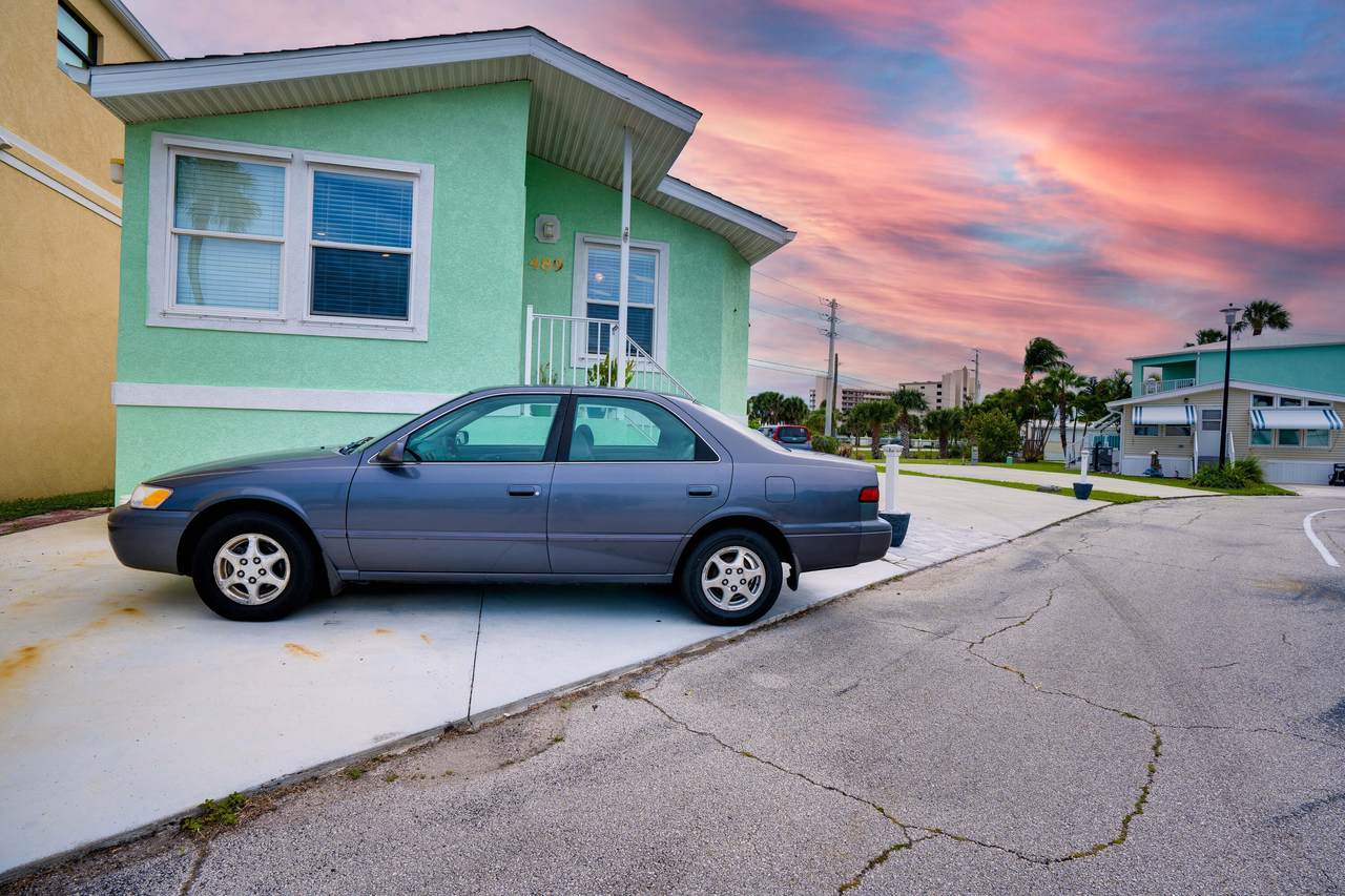 10725 Ocean Drive - Photo 1