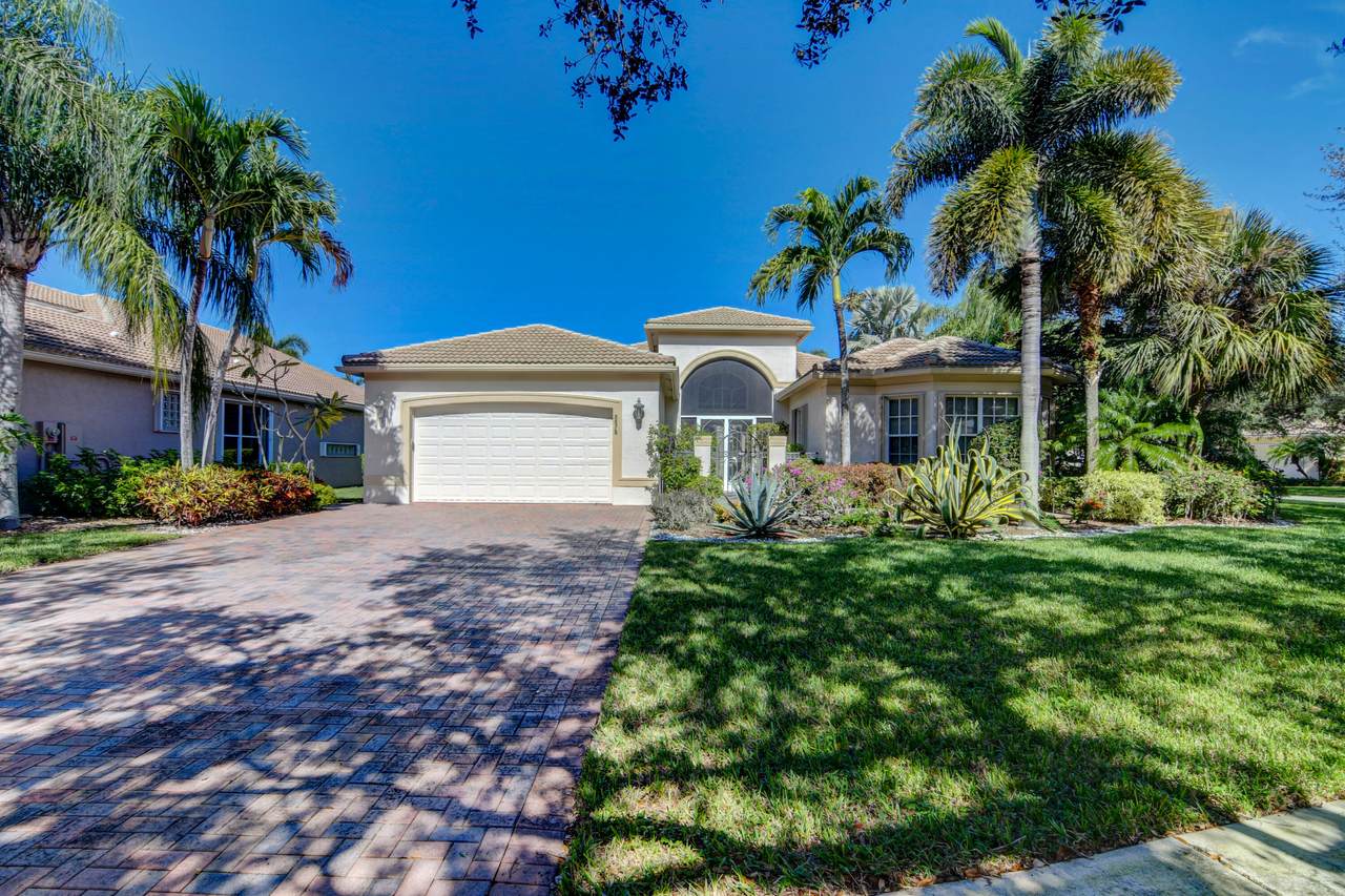 8878 Majorca Bay Drive - Photo 1
