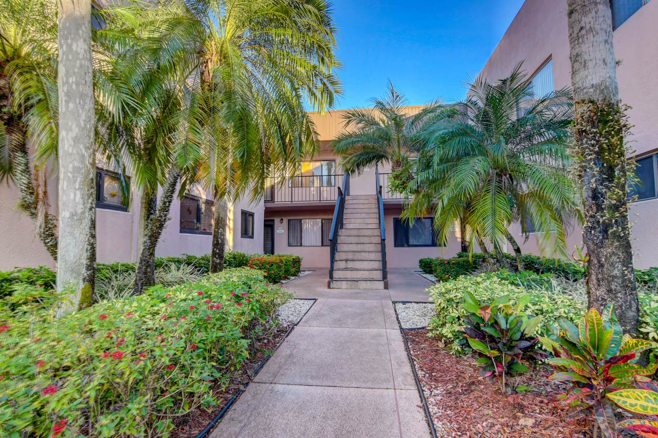 15109 Ashland Drive - Photo 1