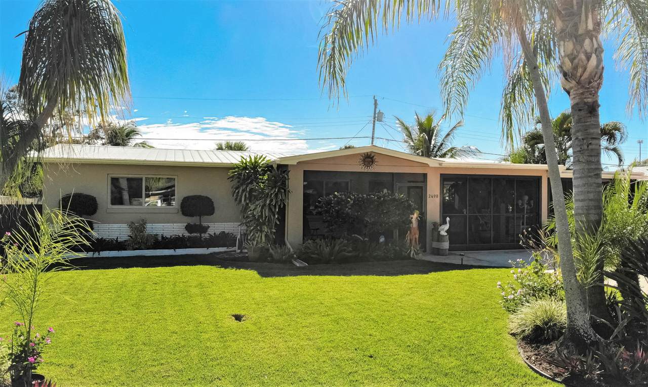 2498 Wilda Street - Photo 1