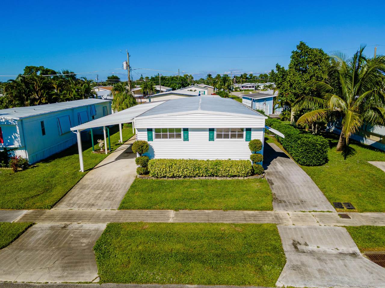 4327 Bobwhite Drive - Photo 1
