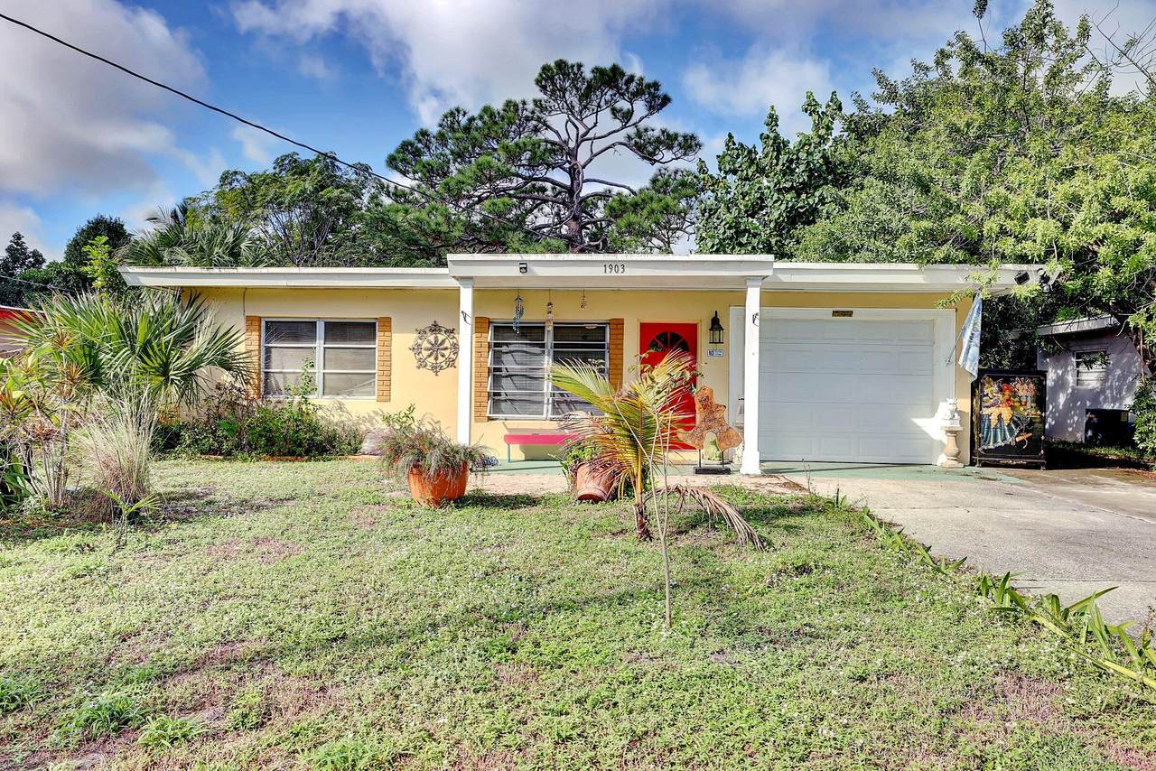 1903 8th S Street - Photo 1