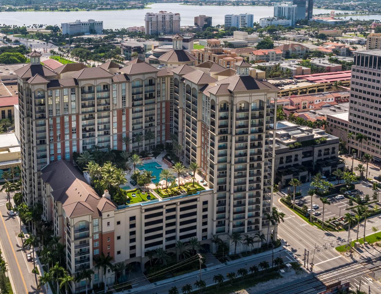 550 Okeechobee Boulevard - Photo 1