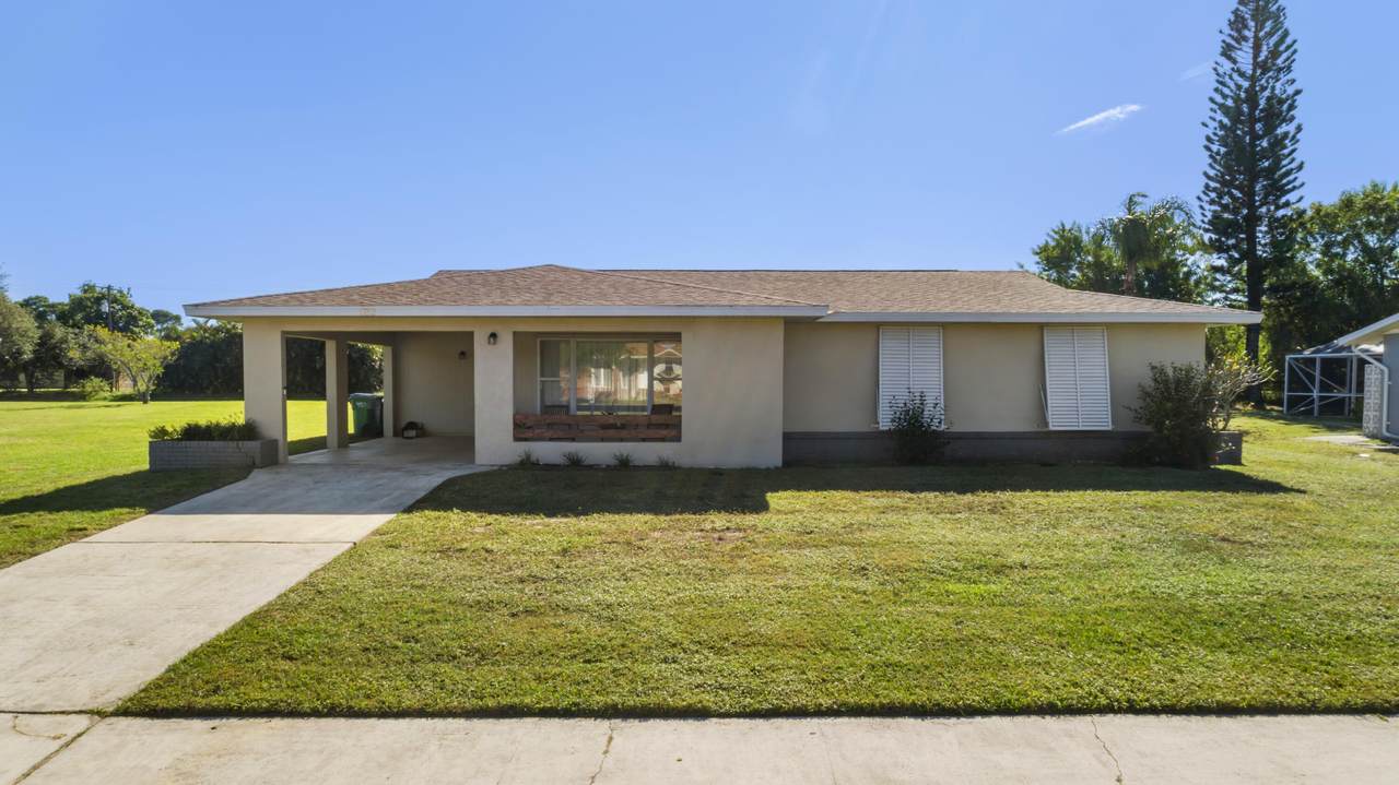 182 Selva Court - Photo 1