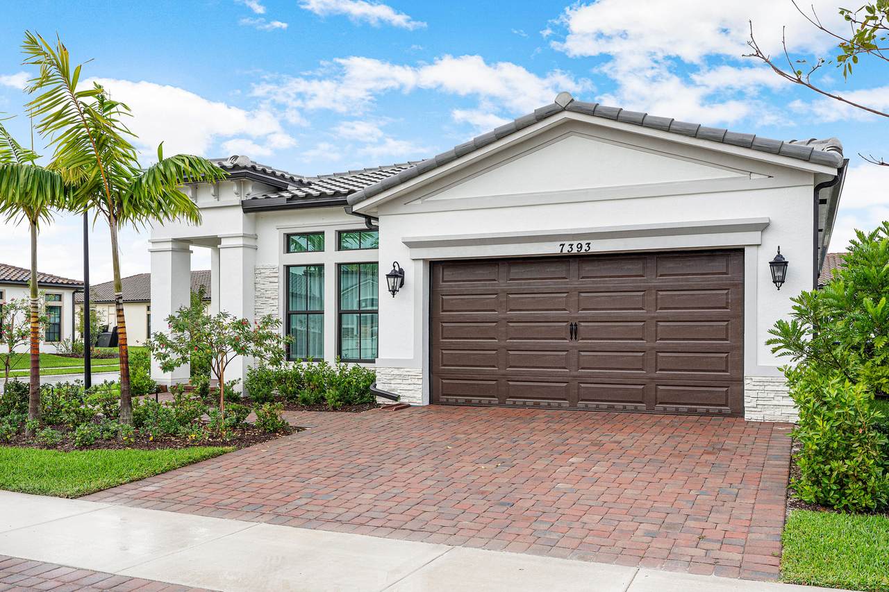 7393 Knight Street - Photo 1
