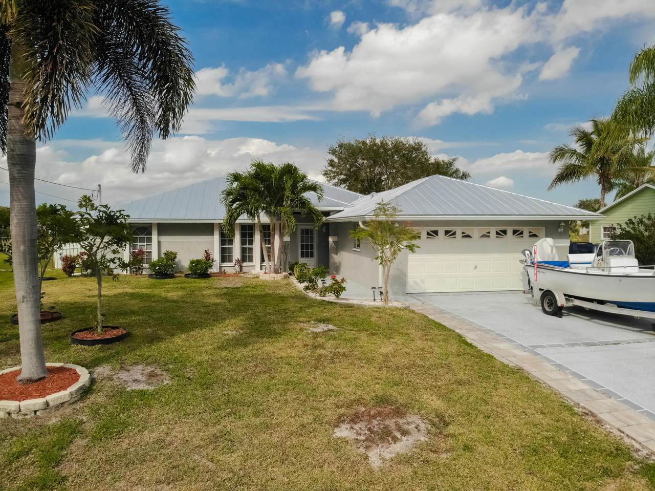 242 Ridgecrest Drive - Photo 1