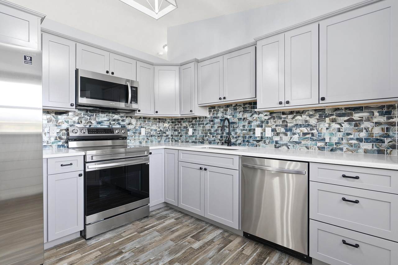 6101 Birch Drive - Photo 1