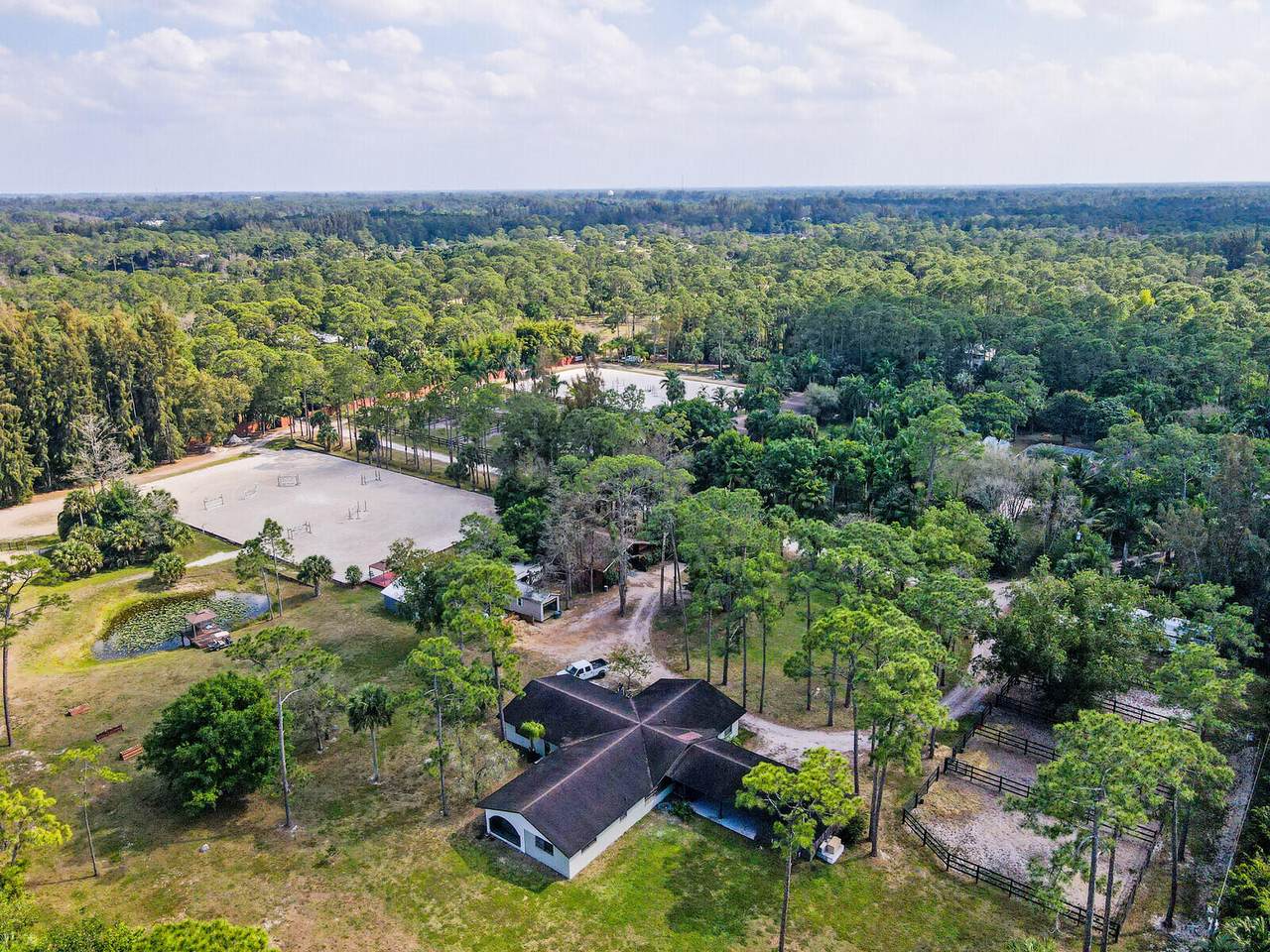 15201 Timberlane Place - Photo 1